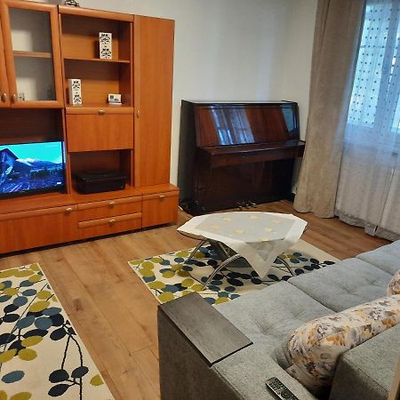 Apartament Zona Centrala Apartamento Hunedoara Exterior foto